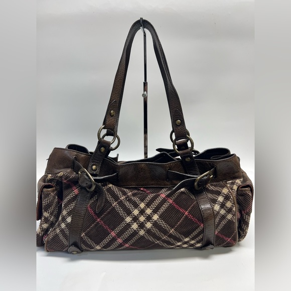 Burberry hand bag - Picture 2 of 12